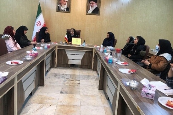 برگزاری جلسه آموزشی ویژه نوعروسان تحت پوشش کمیته امداد امام خمینی (ره) در بخشداری چهاردانگه 